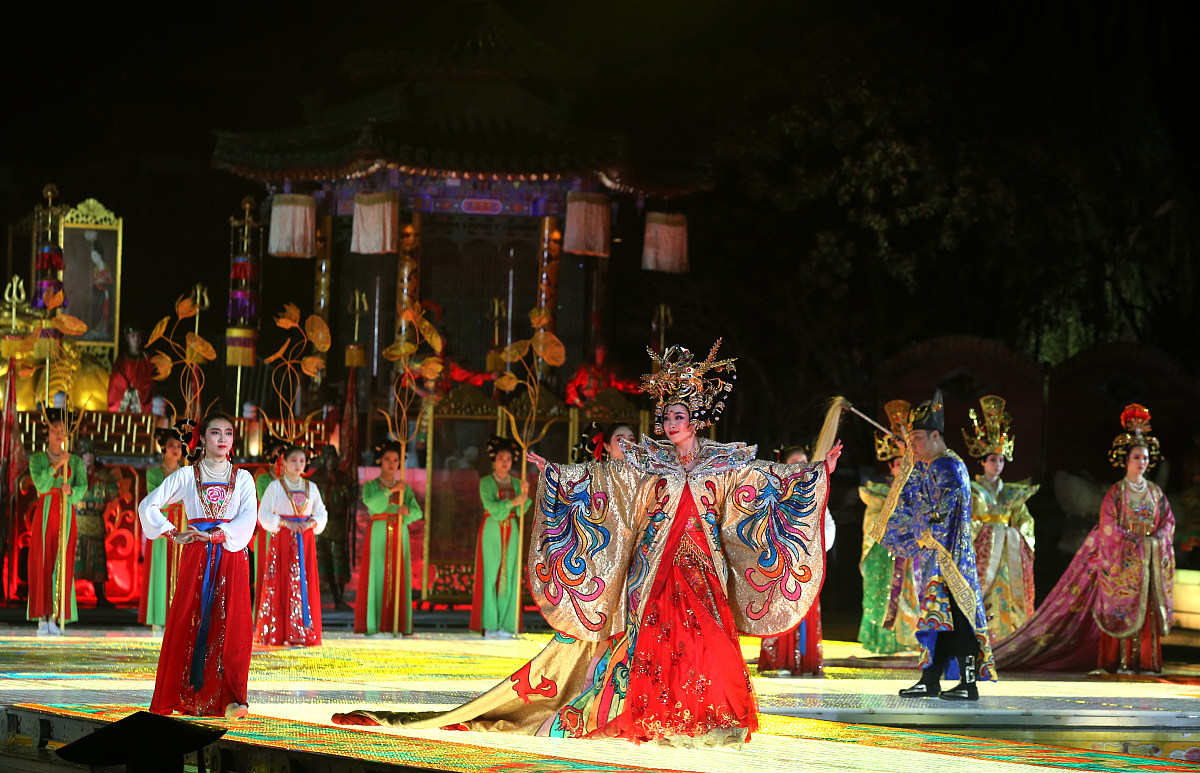 華清宮與《長恨歌》演出 華清宮與《長恨歌》演出